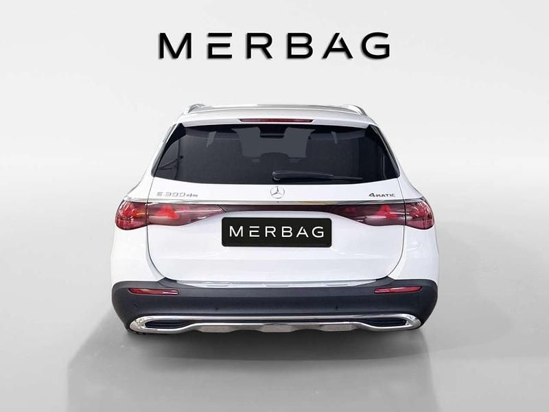 Gebraucht Mercedes E300 197 PS (144 kW) 2024 Unilack polarweiß Limousine
