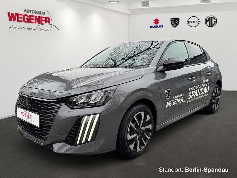 Selenium grau met. Gebraucht 2024 Peugeot 208 Allure Kleinwagen | 19.990 € (Etwas zu teuer) - Bild 1/4