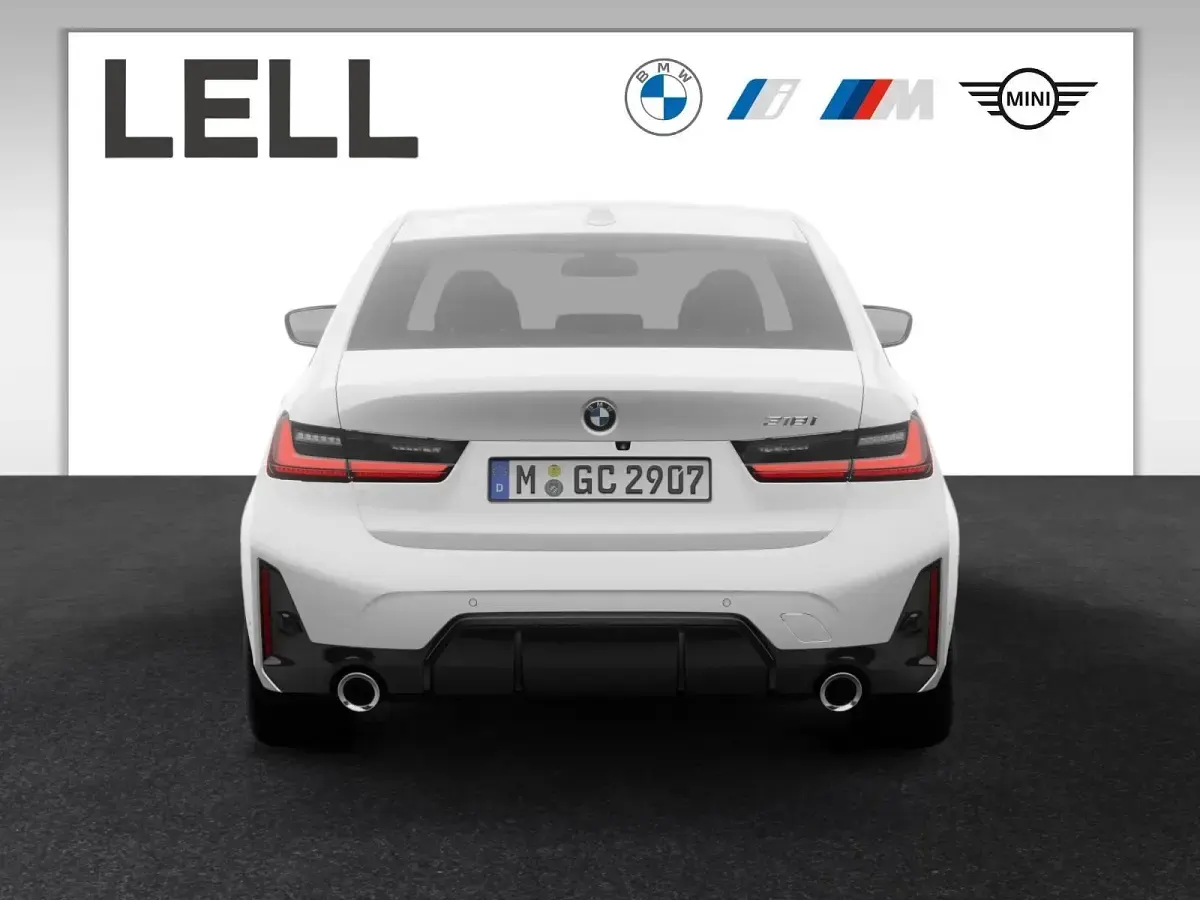 Neu BMW 318 M Sport 156 PS (114 kW) 2026 Weiß Limousine
