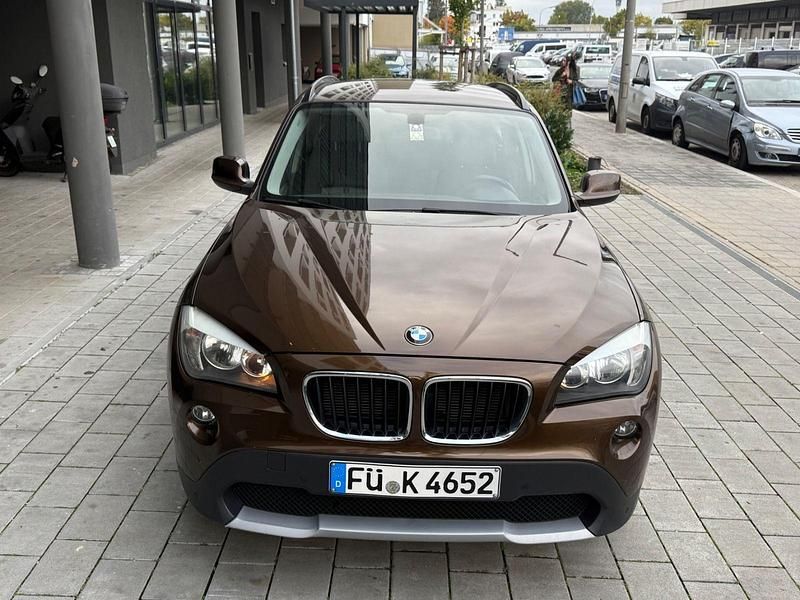 Braun Gebraucht 2012 BMW X1 SUV | 7.000 € (Superpreis) - Bild 1/4
