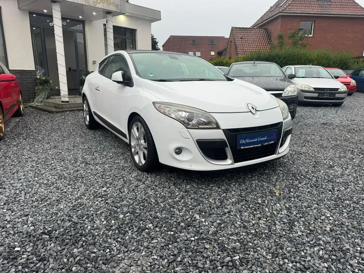 Gebraucht Renault Mégane GT Line GT-Line 160 PS (117 kW) 2010 Weiß Limousine