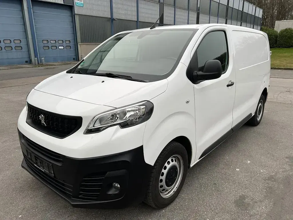 Gebraucht Peugeot Expert Premium 144 PS (105 kW) 2022 Weiß Van