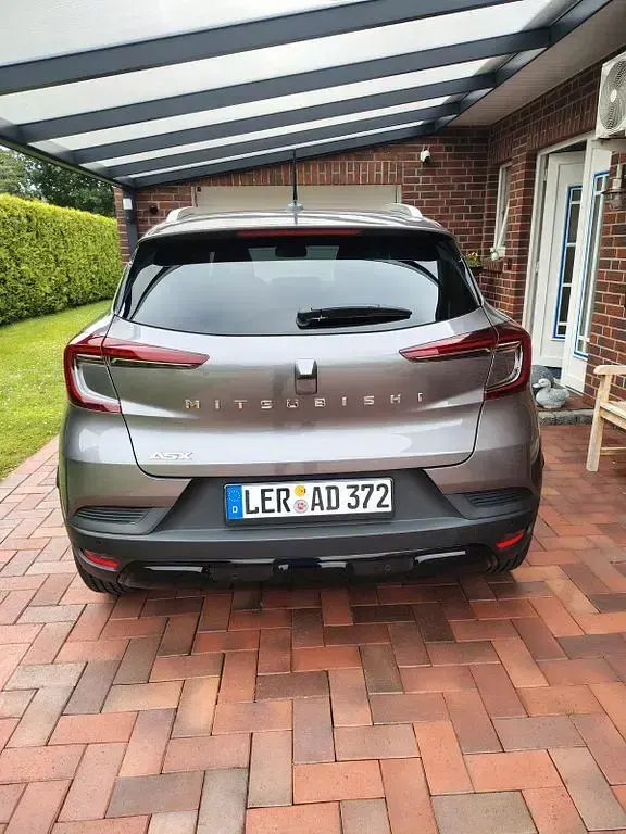 Gebraucht Mitsubishi ASX Plus 91 PS (66 kW) 2024 Grau SUV