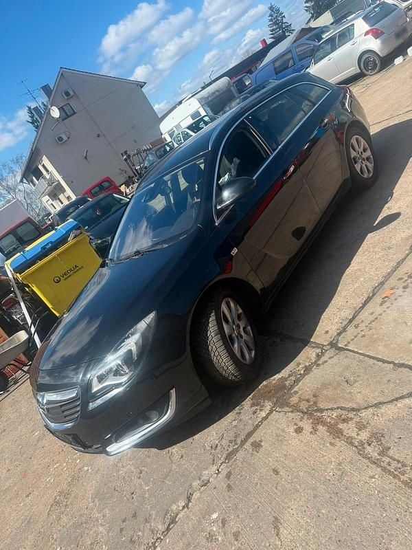 Gebraucht Opel Insignia 180 PS (132 kW) 2016 Kombi