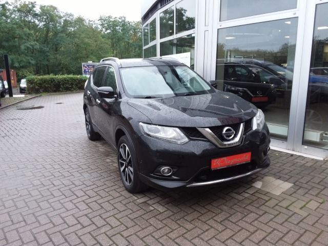 Gebraucht Nissan X-Trail Tekna 131 PS (96 kW) 2017 Black pearl (m) SUV