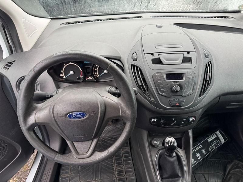 Gebraucht Ford Transit Basis 75 PS (55 kW) 2018 Weiß Limousine