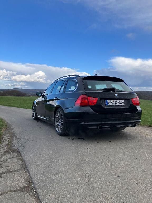 Gebraucht BMW 335 Performance 306 PS (225 kW) 2008 Schwarz Kombi