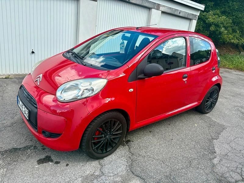Rot Gebraucht 2011 Citroën C1 Kleinwagen | 2.200 € (Fairer Preis) - Bild 1/4