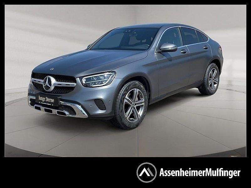 Manufaktur lack manufaktur selenitgrau magno Gebraucht 2022 Mercedes GLC200 SUV | 41.998 € (Fairer Preis) - Bild 1/4