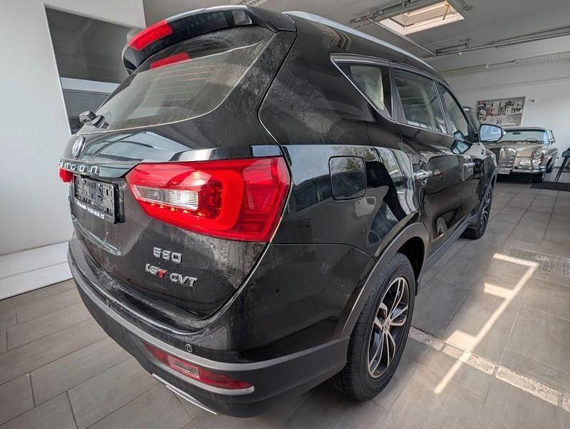 Gebraucht DFSK Fengon 145 PS (106 kW) 2025 Schwarz SUV