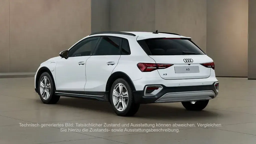 Gebraucht Audi A3 e-tron Ambiente 204 PS (150 kW) 2025 Gletscherweiß metallic Kleinwagen