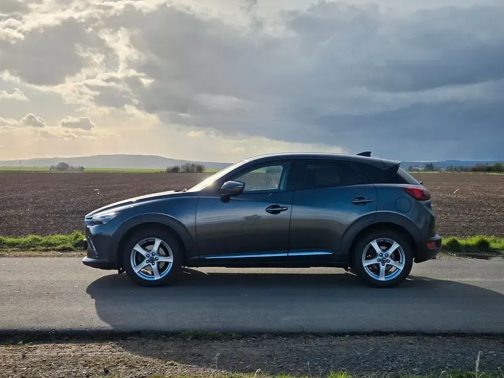 Gebraucht Mazda CX-3 Sports-Line 120 PS (88 kW) 2017 Grau SUV