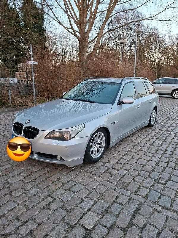 Gebraucht BMW 525 177 PS (130 kW) 2005 Silber Kombi