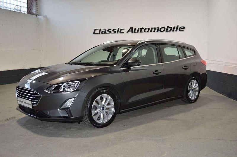 Grau Gebraucht 2020 Ford Focus Titanium X Kombi | 8.900 € (Fairer Preis) - Bild 1/4