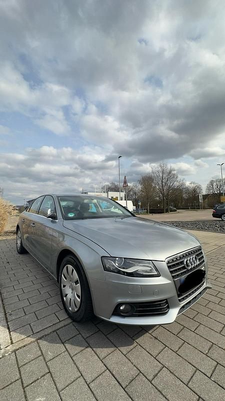Gebraucht Audi A4 160 PS (117 kW) 2009 Silber Limousine