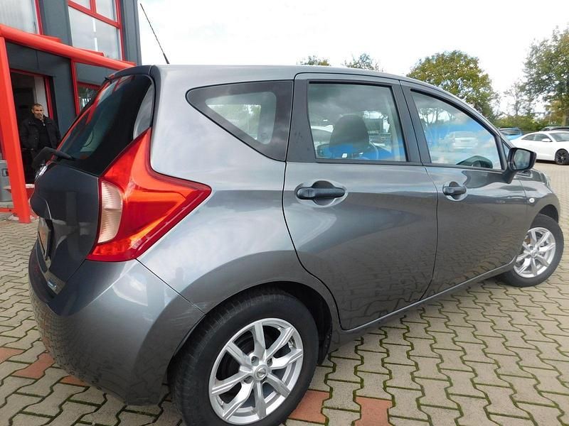 Gebraucht Nissan Note Visia 80 PS (58 kW) 2014 Grau Limousine