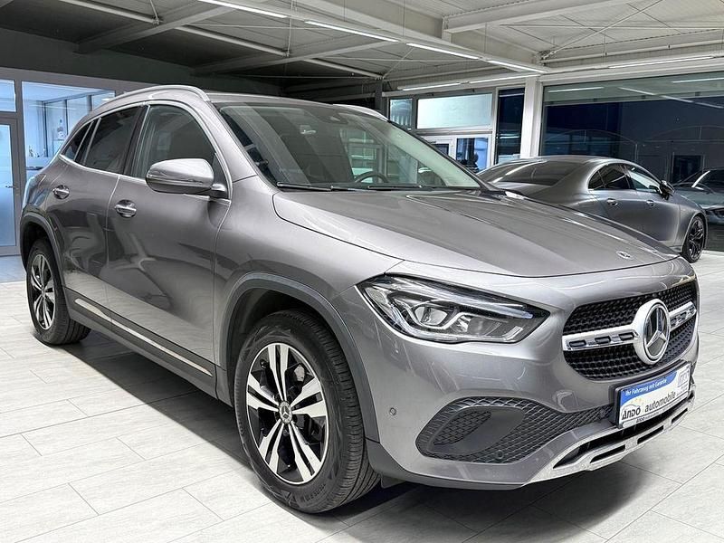 Gebraucht Mercedes GLA250 160 PS (117 kW) 2021 Grau SUV