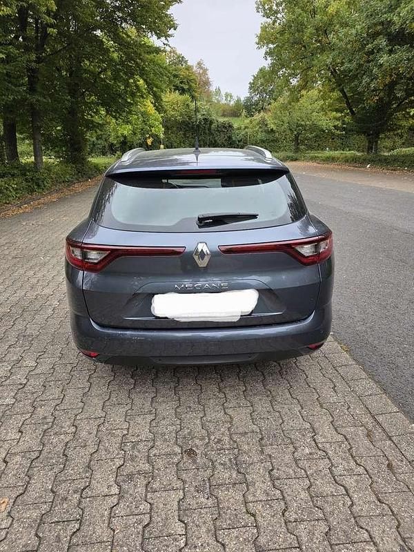 Gebraucht Renault Mégane GrandTour Business 116 PS (85 kW) 2020 Kombi