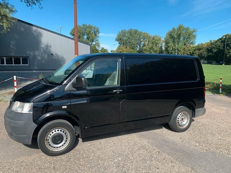 Schwarz Gebraucht 2008 VW T5 Van | 8.200 € (Fairer Preis) - Bild 1/4