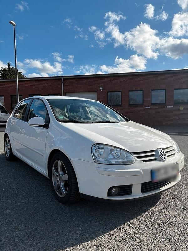Gebraucht VW Golf VI 101 PS (74 kW) 2008 Weiß Kleinwagen