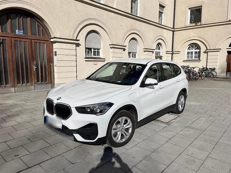 Gebraucht BMW X1 220 PS (161 kW) 2021 Weiß SUV