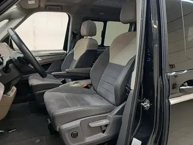 Gebraucht VW Multivan Style 150 PS (110 kW) 2025 Deep black perleffekt Van / Kleinbus