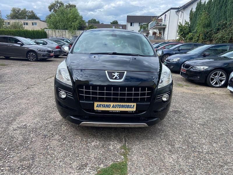 Schwarz Gebraucht 2012 Peugeot 3008 Allure SUV | 6.890 € (Fairer Preis) - Bild 1/4