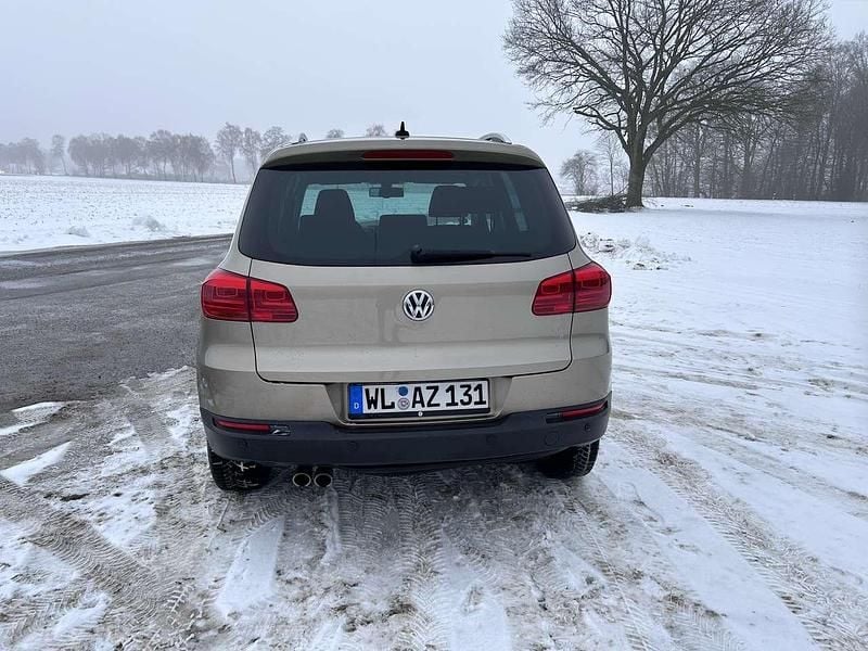 Gebraucht VW Tiguan Style 177 PS (130 kW) 2013 Gold SUV
