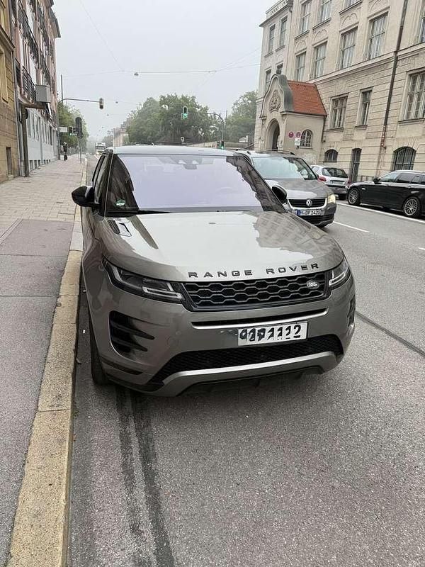 Grau Gebraucht 2021 Land Rover Range Rover evoque SE Dynamic SUV | 32.500 € (Guter Preis) - Bild 1/4