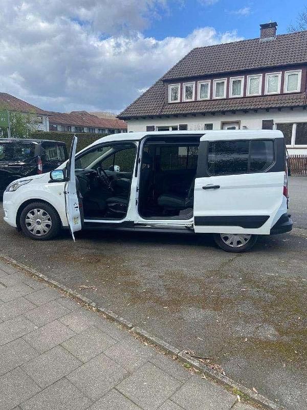 Gebraucht Ford Transit Trend 101 PS (74 kW) 2019 Frostweiß Kombi