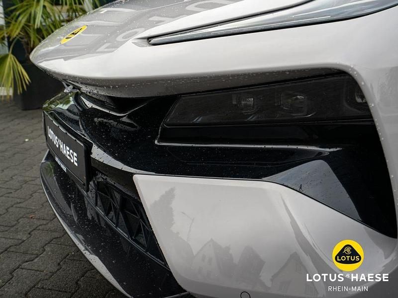 Neu Lotus Eletre 675 kW (918 PS) 2025 Grau SUV