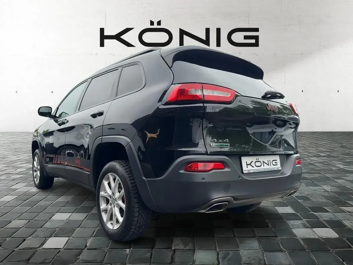 Gebraucht Jeep Cherokee Limited 200 PS (147 kW) 2016 Schwarz SUV