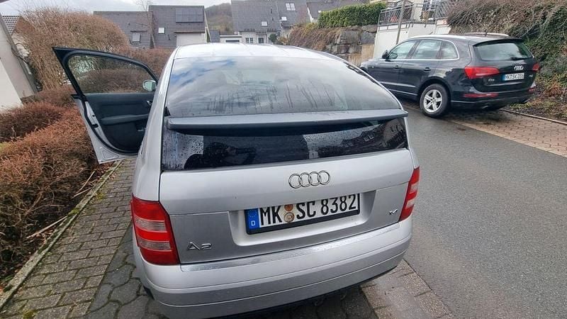 Gebraucht Audi A2 75 PS (55 kW) 2003 Silber Kleinwagen