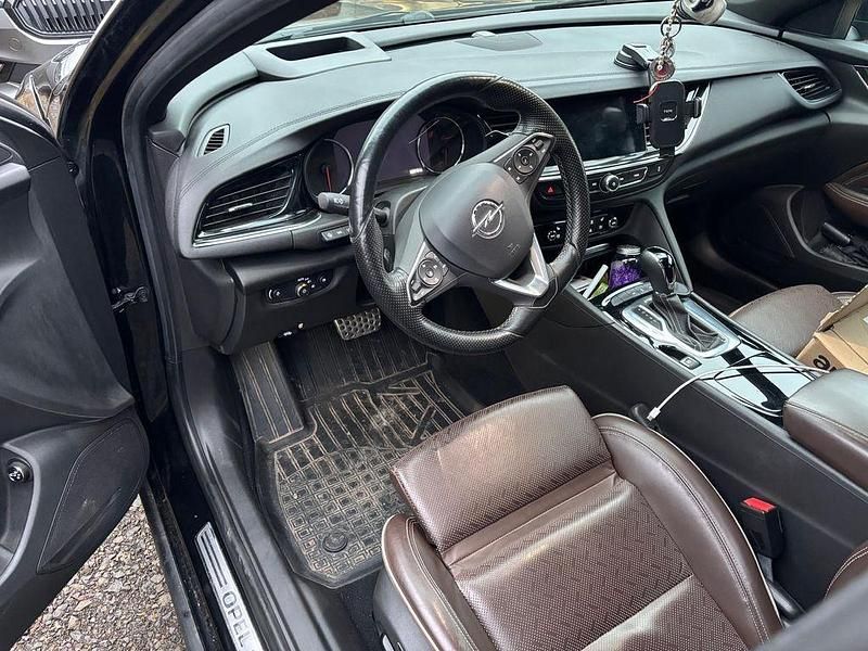 Gebraucht Opel Insignia Innovation 209 PS (153 kW) 2017 Schwarz Limousine