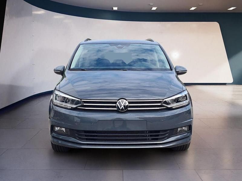 Gebraucht VW Touran Comfortline 150 PS (110 kW) 2025 Delfingrau metallic Van / Kleinbus