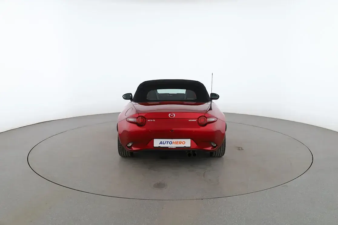 Gebraucht Mazda MX5 Selection 184 PS (135 kW) 2020 Rot Cabrio