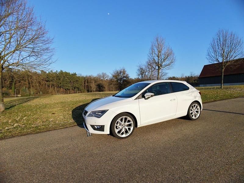 Gebraucht Seat Leon SC FR 125 PS (91 kW) 2017 Weiß Kleinwagen
