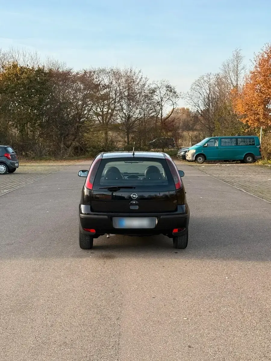Gebraucht Opel Corsa 75 PS (55 kW) 2004 Schwarz Kleinwagen