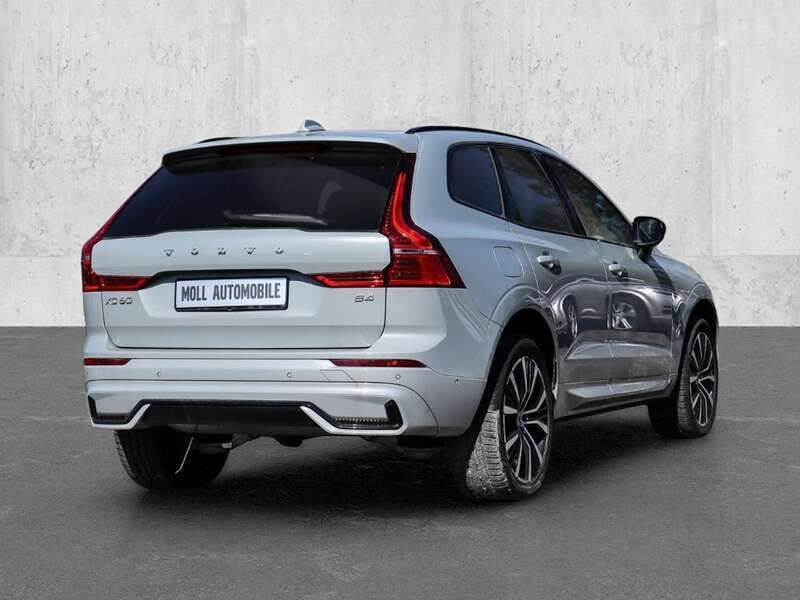 Gebraucht Volvo XC60 Ultimate 197 PS (144 kW) 2023 Grau SUV
