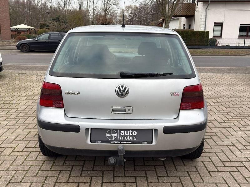 Gebraucht VW Golf IV 116 PS (85 kW) 2000 Silber Limousine