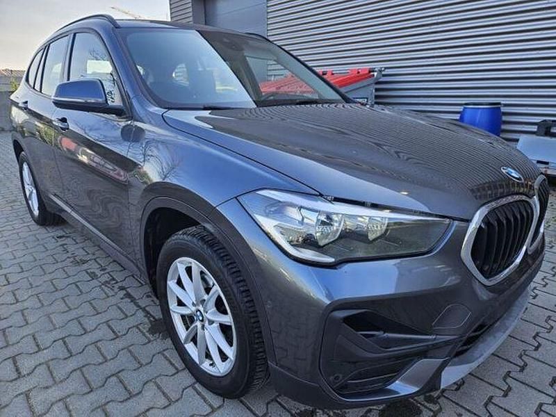 Gebraucht BMW X1 85 PS (62 kW) 2020 Silber SUV