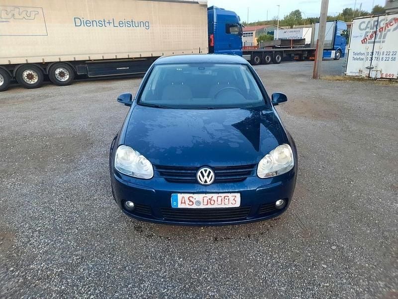 Blau Gebraucht 2008 VW Golf VI United Limousine | 1.990 € (Superpreis) - Bild 1/4