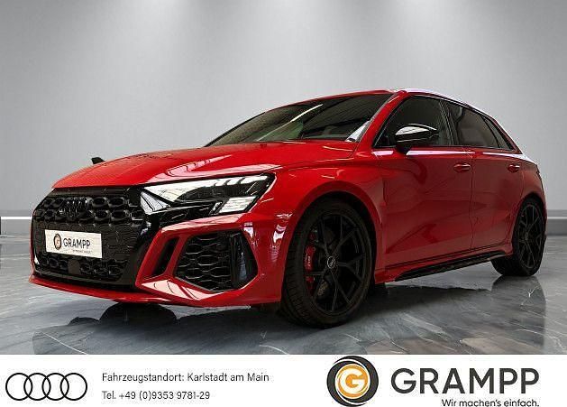 Tangorot metallic Gebraucht 2023 Audi RS3 Sportback Ambiente Kleinwagen | 53.990 € (Guter Preis) - Bild 1/4