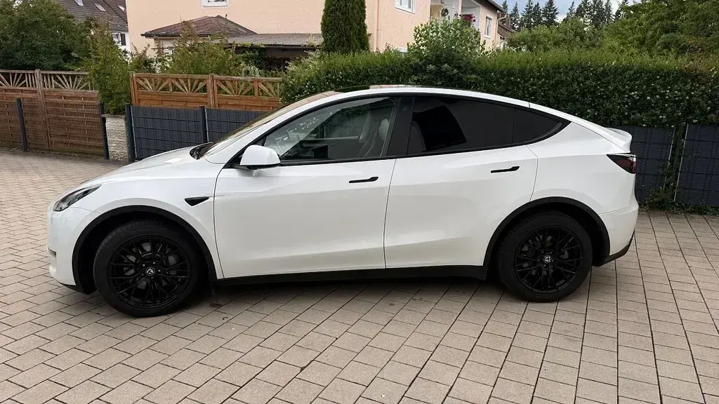 Gebraucht Tesla Model Y Long Range AWD 378 kW (514 PS) 2022 Weiß SUV