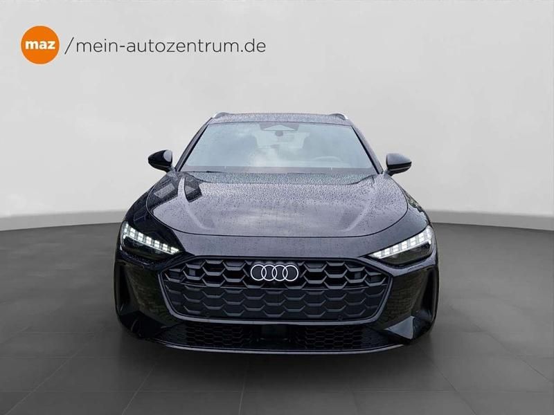 Gebraucht Audi A5 Ambiente 204 PS (150 kW) 2024 Mythosschwarz metallic Coupé