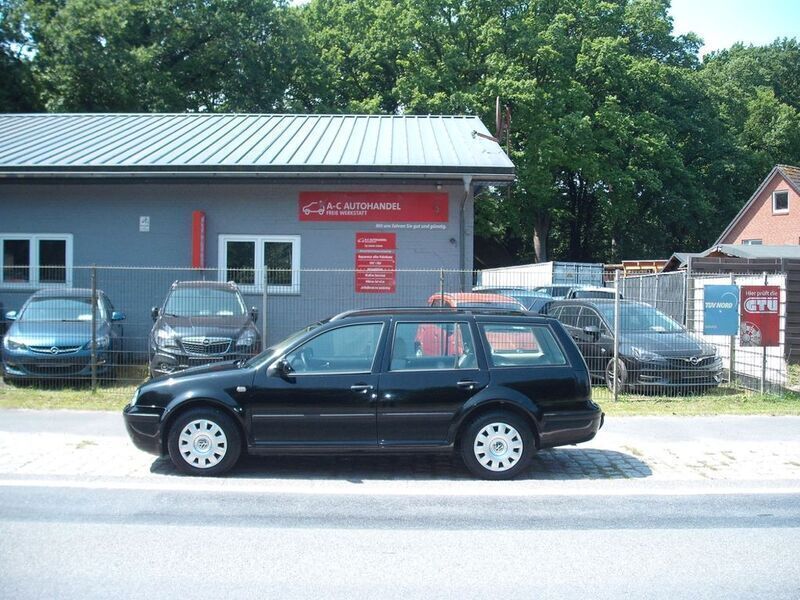 Schwarz Gebraucht 2000 VW Golf IV Comfortline Kombi | 799 € (Superpreis) - Bild 1/4