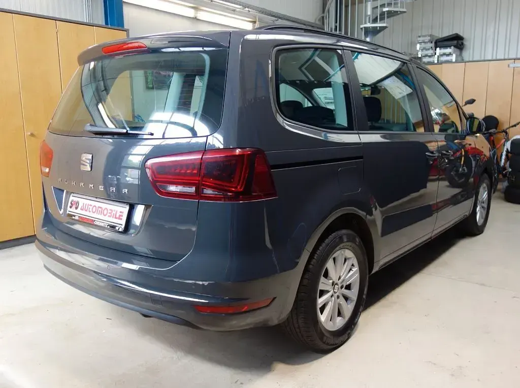 Gebraucht Seat Alhambra Style 150 PS (110 kW) 2016 Grau Van / Kleinbus