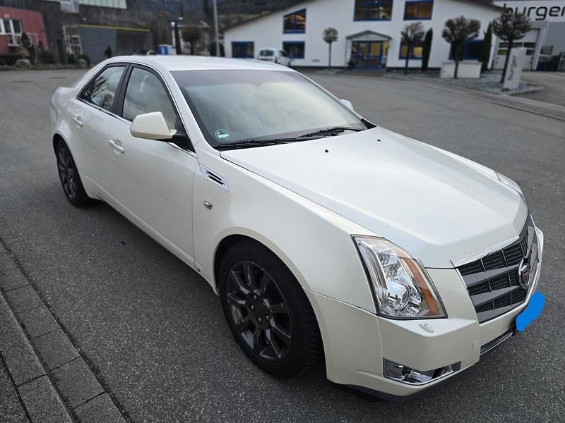 Gebraucht Cadillac CTS 211 PS (155 kW) 2010 Weiß Limousine