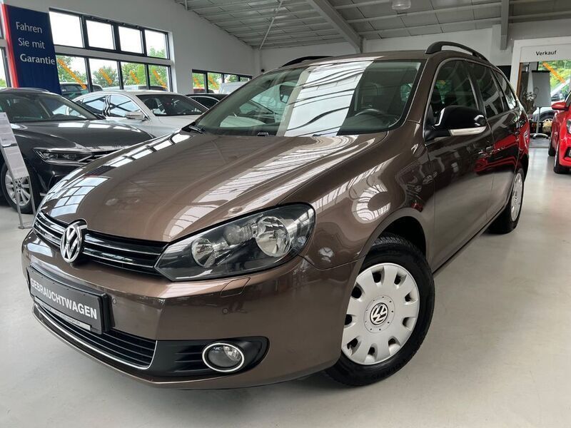 Braun Gebraucht 2012 VW Golf VI Style Kombi | 5.400 € (Etwas zu teuer) - Bild 1/4