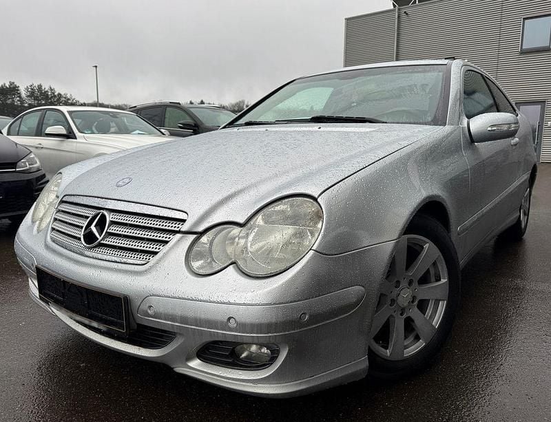 Gebraucht Mercedes C220 150 PS (110 kW) 2005 Silber